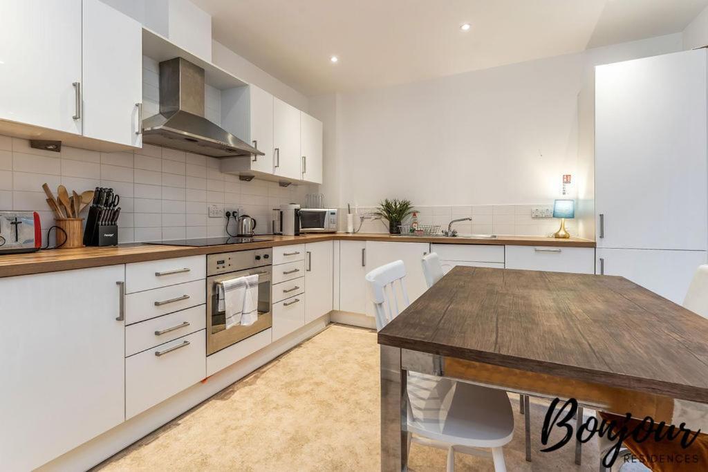 Spacious 2Br-1Ba - Grassmarket - Free Parking By Bonjour Residences Edinburgh Exterior foto