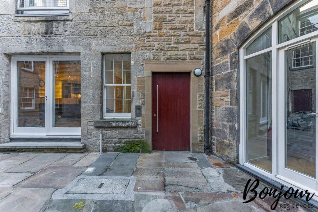 Spacious 2Br-2Ba - Grassmarket - Free Parking By Bonjour Residences Edinburgh Exterior foto